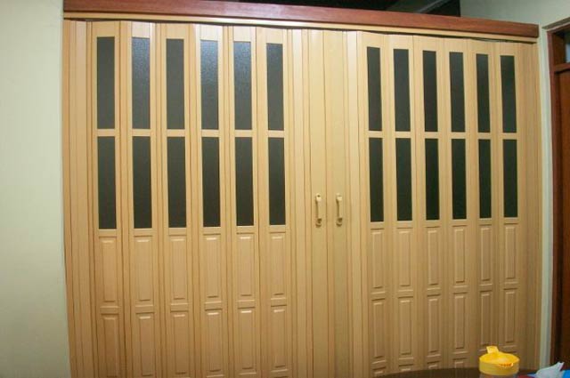 puertas plegables de pvc